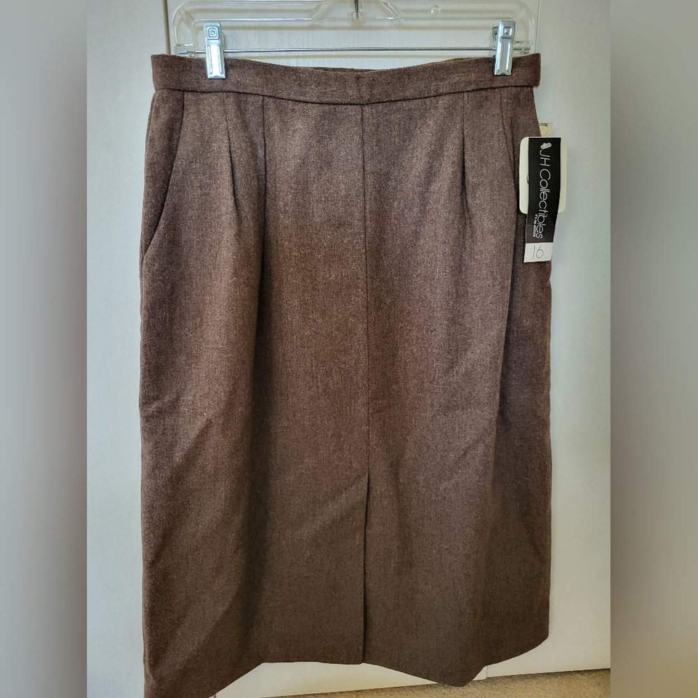 NWT JH Collectibles Vintage Brown Pleated Pencil Skirt Sz 16